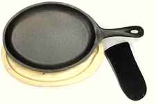 Cast Iron Fajita Pan