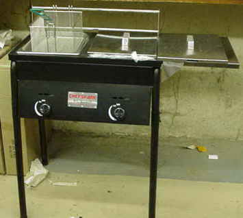 Cajun Fryer 8.5 Gallon Propane Gas Deep Fryer With Stand And 3