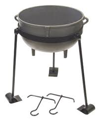 Large Cast Iron Cookpots